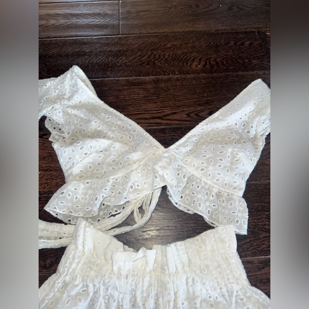 Shabby chic eyelet top & shorts set - Picture 5 of 7